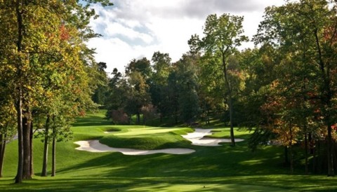 Vẻ đẹp không thể tuyệt vời hơn của sân Muirfield Village GC nơi diễn ra giải The Memorial Tournament